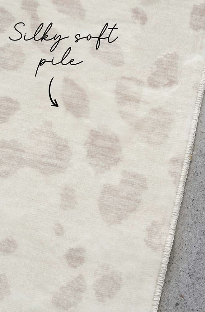 Revive Mila Natural Washable Rug