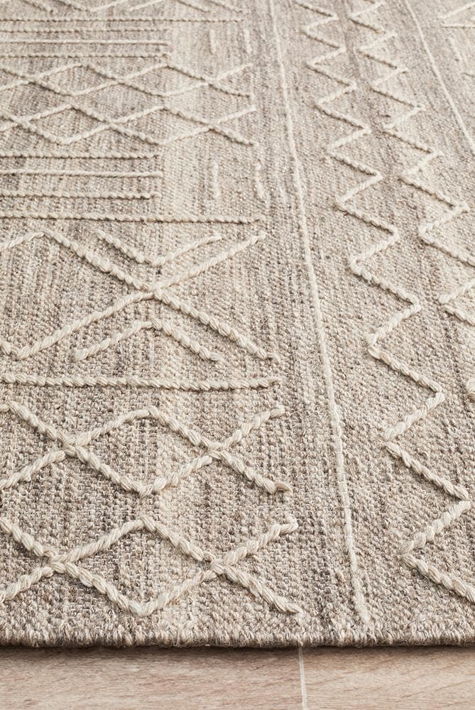 arya stitch woven natural rug edge
