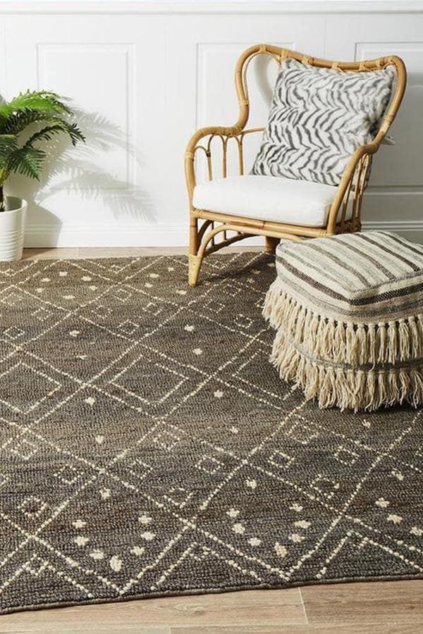 Kenya Misu hand woven grey traditional flat weave rug