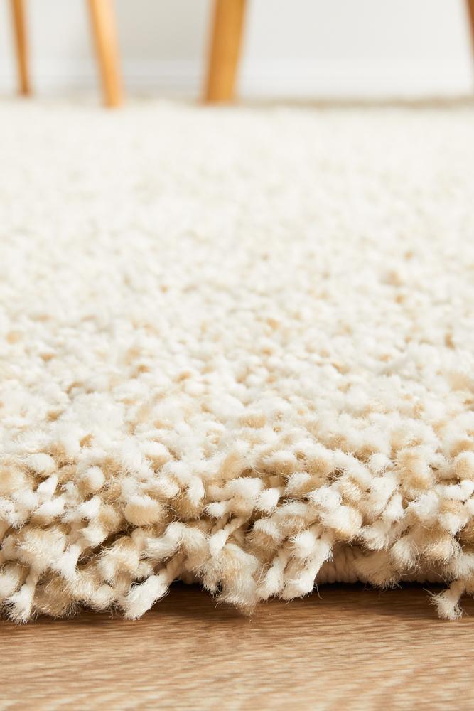 Laguna cream shaggy rug
