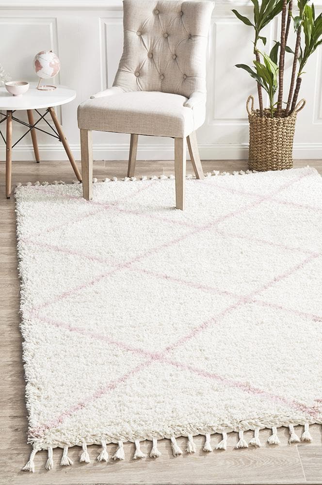 Mia lane pink shaggy rug