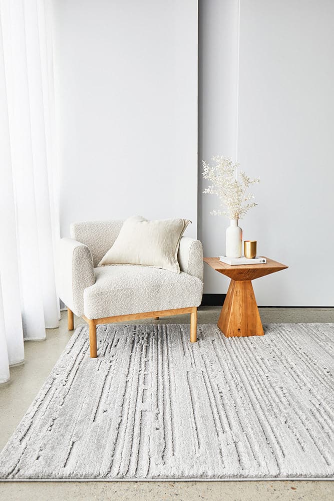 The Serenade Ezra rug is a beautiful, contemporary piece that effortlessly complements modern interiors